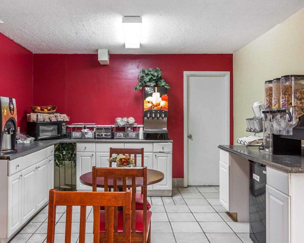Econo Lodge Richburg Ресторан фото