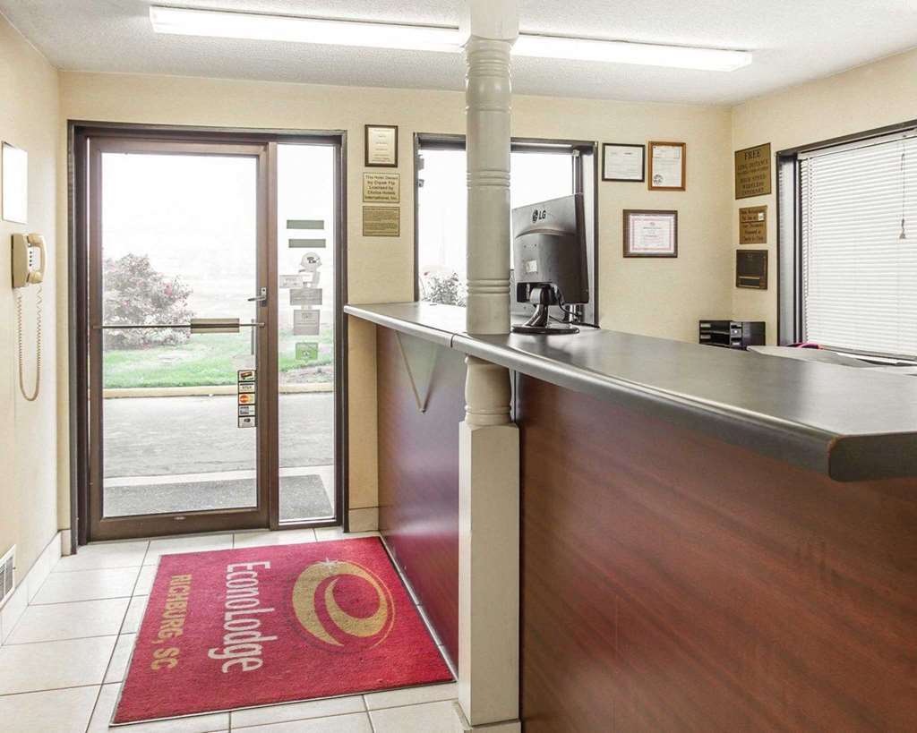 Econo Lodge Richburg Интерьер фото